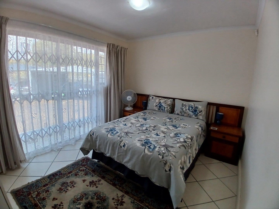 2 Bedroom Property for Sale in Hartenbos Central Western Cape